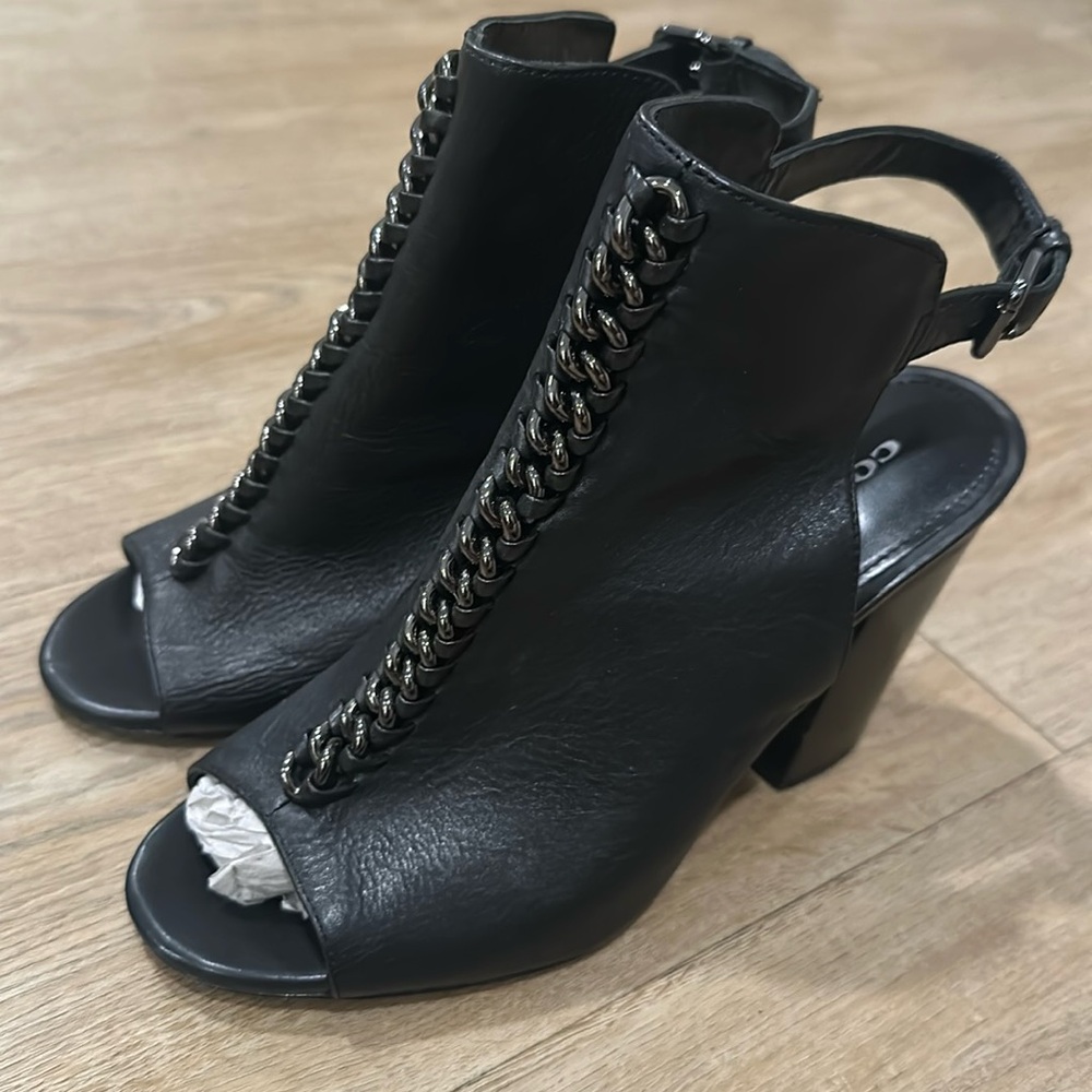 Coach leather heeled booties size 7.5